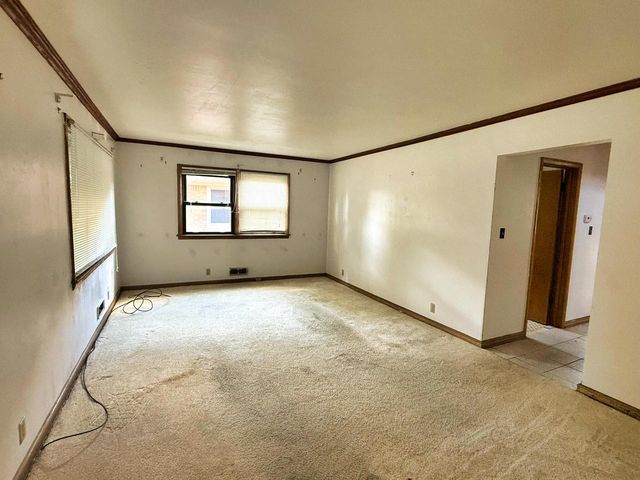 6352 W Medford AVENUE, Milwaukee, WI 53218