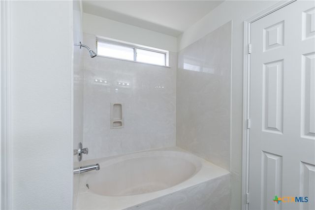 1310 Grande Mesa Drive, Georgetown, TX 78626