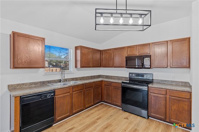 1310 Grande Mesa Drive, Georgetown, TX 78626