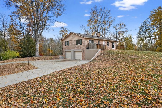 4109 W 300 S, New Palestine, IN 46163