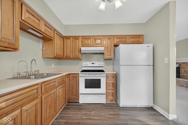 4109 W 300 S, New Palestine, IN 46163