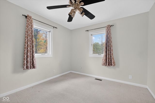 4109 W 300 S, New Palestine, IN 46163