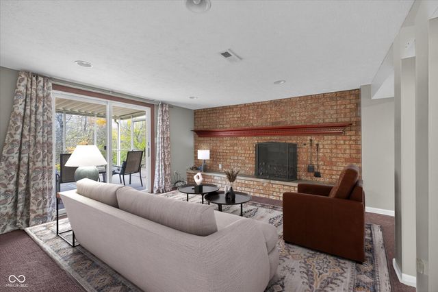 4109 W 300 S, New Palestine, IN 46163