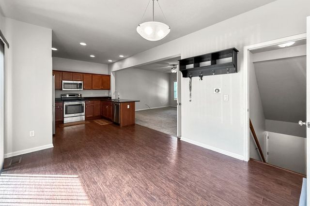 52 SE Booth Avenue, Waukee, IA 50263