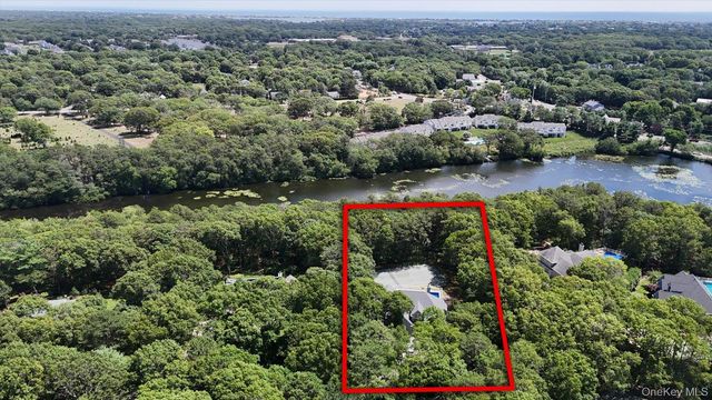 90 Lakeside Lane, Westhampton, NY 11977