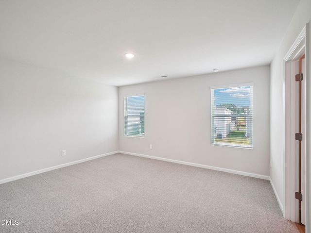 205 N Field Sparrow Way, Clayton, NC 27520