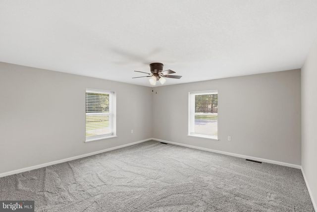 898 W EVENS RD, Viola, DE 19979