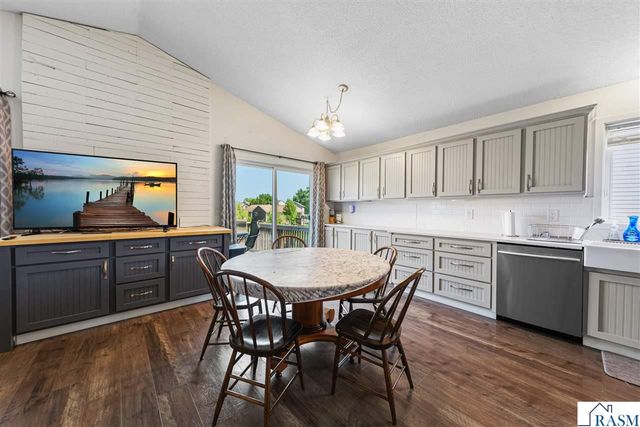 829 Tanager Road, Mankato, MN 56001