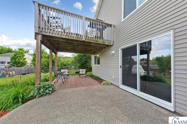 829 Tanager Road, Mankato, MN 56001