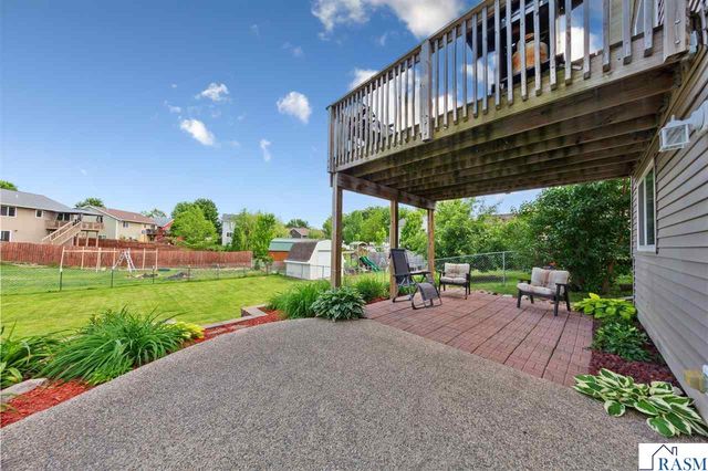 829 Tanager Road, Mankato, MN 56001