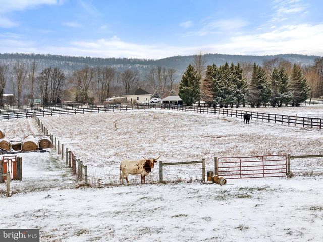 15157 PURCELLVILLE RD, Purcellville, VA 20132