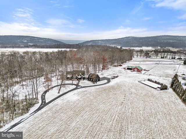 15157 PURCELLVILLE RD, Purcellville, VA 20132