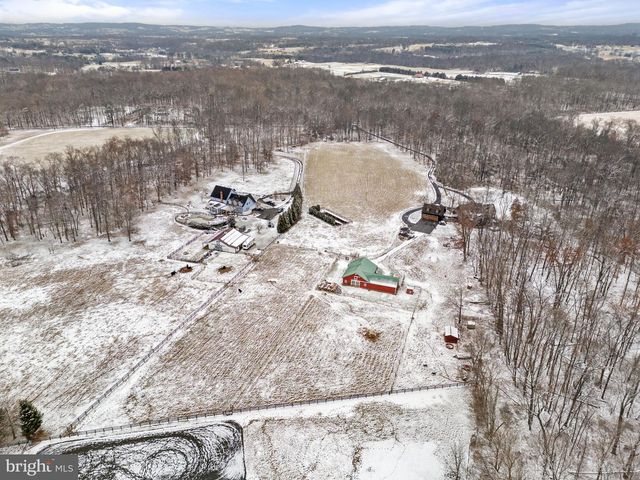 15157 PURCELLVILLE RD, Purcellville, VA 20132
