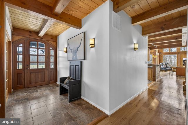 15157 PURCELLVILLE RD, Purcellville, VA 20132