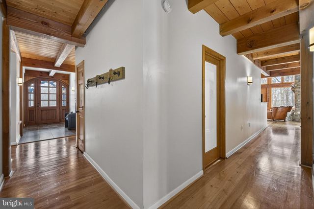 15157 PURCELLVILLE RD, Purcellville, VA 20132