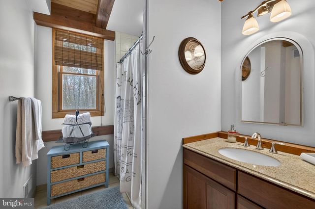 15157 PURCELLVILLE RD, Purcellville, VA 20132