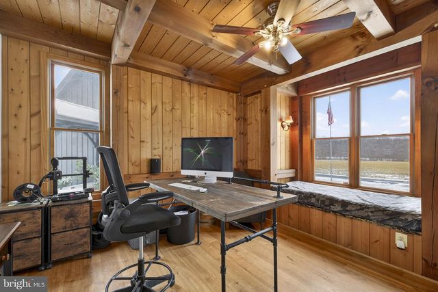 15157 PURCELLVILLE RD, Purcellville, VA 20132