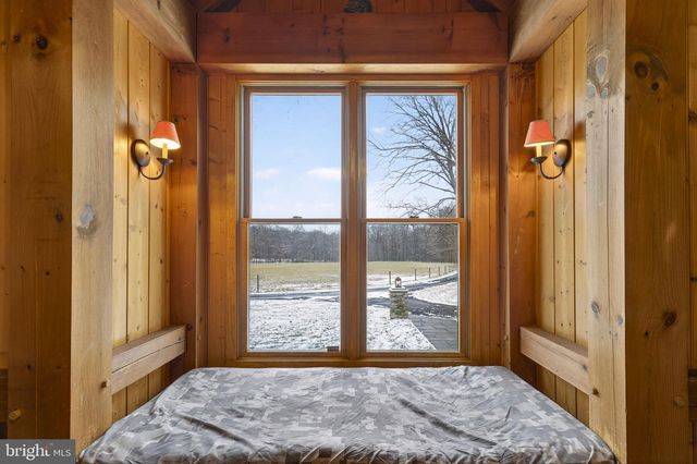 15157 PURCELLVILLE RD, Purcellville, VA 20132
