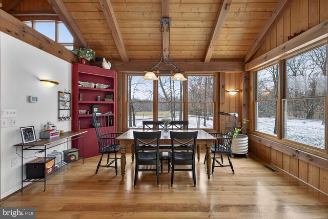 15157 PURCELLVILLE RD, Purcellville, VA 20132