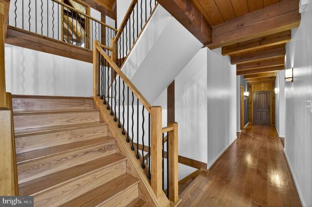 15157 PURCELLVILLE RD, Purcellville, VA 20132