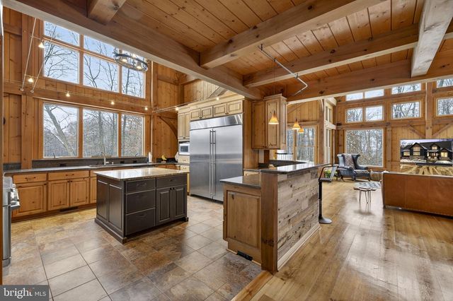15157 PURCELLVILLE RD, Purcellville, VA 20132