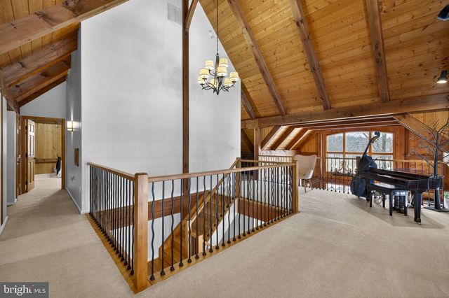 15157 PURCELLVILLE RD, Purcellville, VA 20132