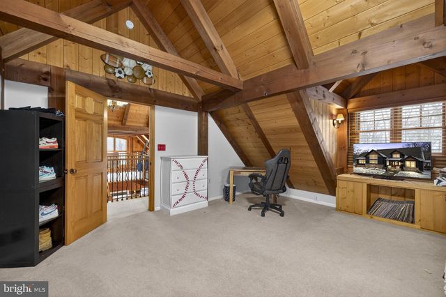 15157 PURCELLVILLE RD, Purcellville, VA 20132