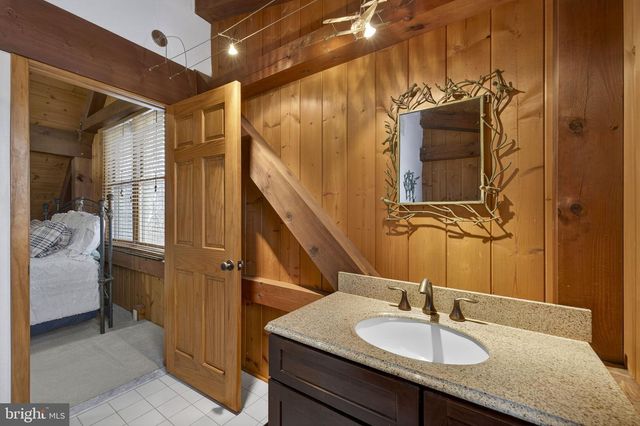 15157 PURCELLVILLE RD, Purcellville, VA 20132