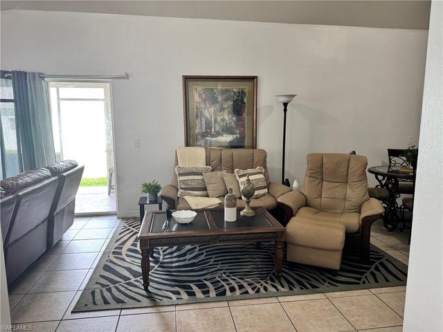 106-108 Cultural Park BLVD S, Cape Coral, FL 33990