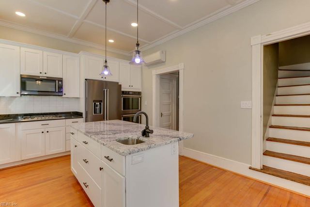 1051 Naval AVE, Portsmouth, VA 23704