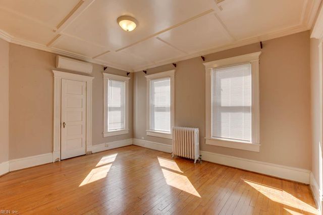 1051 Naval AVE, Portsmouth, VA 23704