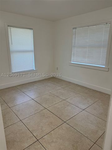 12040 SW 214th Ter 1, Miami, FL 33177