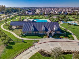 2927 Belle Tree Lane, Katy, TX 77493