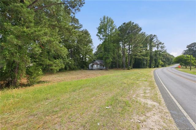 5158 Doc Bennett Road, Fayetteville, NC 28306