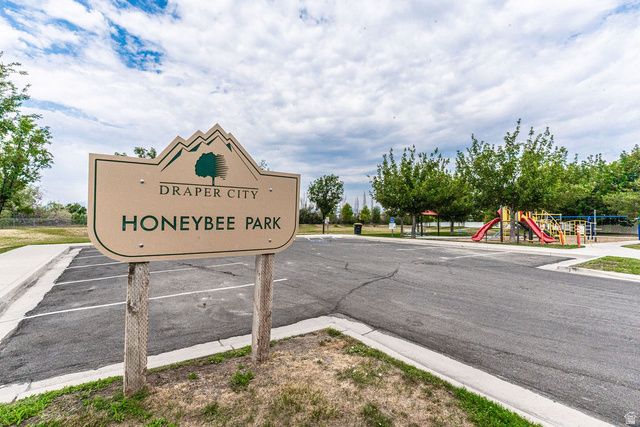 11563 S OLIVE BERRY LN, Draper, UT 84020