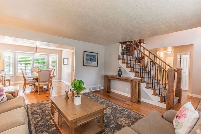 11563 S OLIVE BERRY LN, Draper, UT 84020