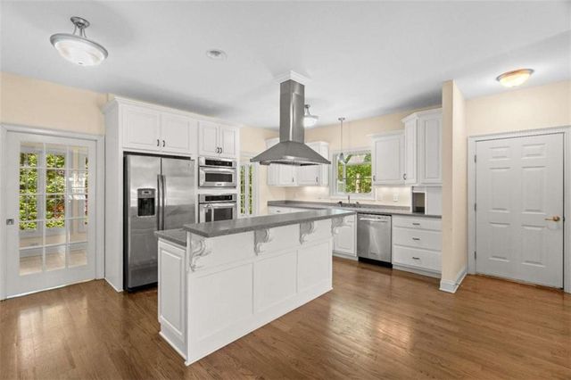 2058 Sewanee Court, Villa Rica, GA 30180