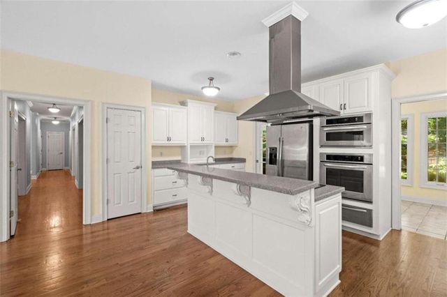 2058 Sewanee Court, Villa Rica, GA 30180