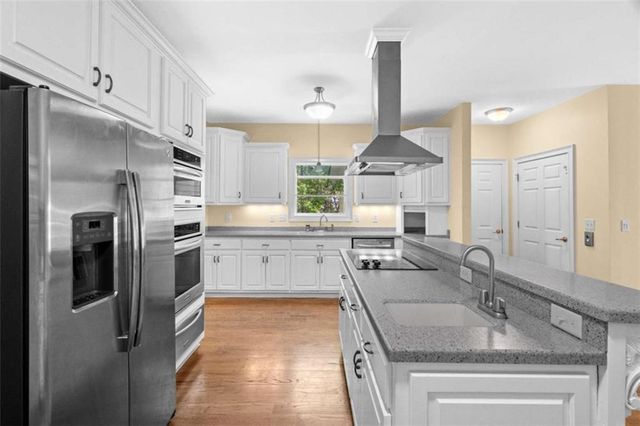2058 Sewanee Court, Villa Rica, GA 30180