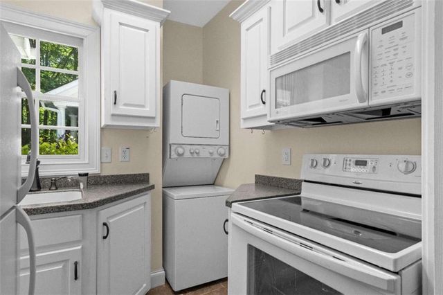2058 Sewanee Court, Villa Rica, GA 30180