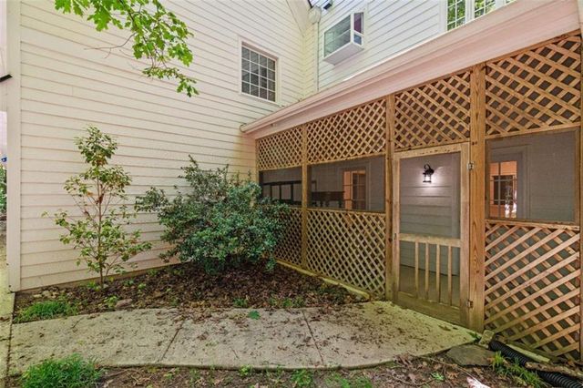 2058 Sewanee Court, Villa Rica, GA 30180