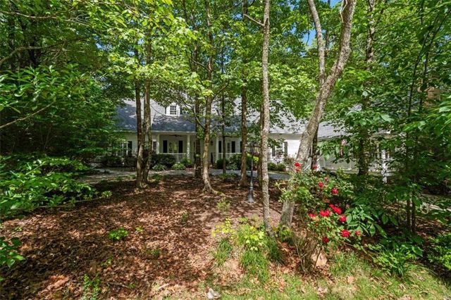 2058 Sewanee Court, Villa Rica, GA 30180