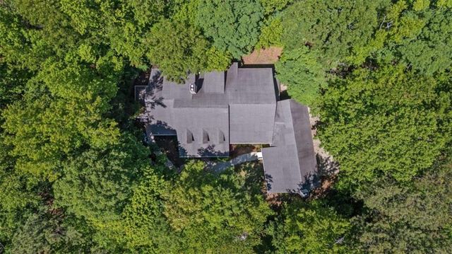 2058 Sewanee Court, Villa Rica, GA 30180