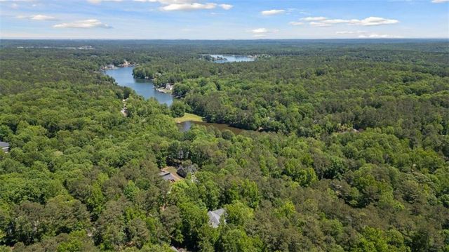 2058 Sewanee Court, Villa Rica, GA 30180