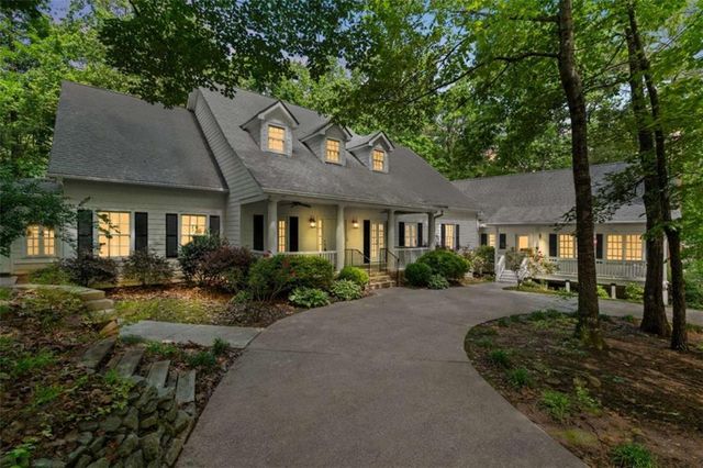 2058 Sewanee Court, Villa Rica, GA 30180
