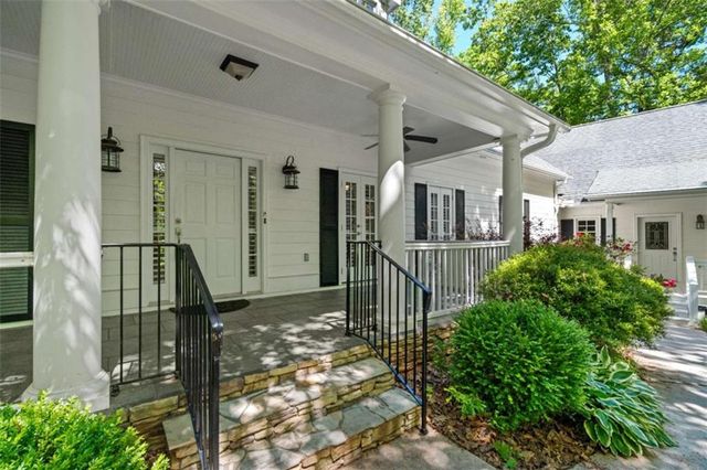 2058 Sewanee Court, Villa Rica, GA 30180