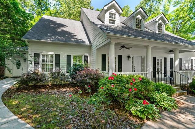 2058 Sewanee Court, Villa Rica, GA 30180