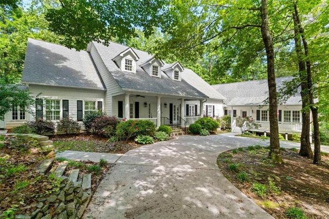2058 Sewanee Court, Villa Rica, GA 30180
