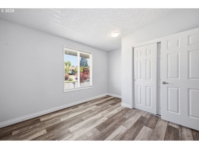 924 Nw 51ST St, Vancouver, WA 98663