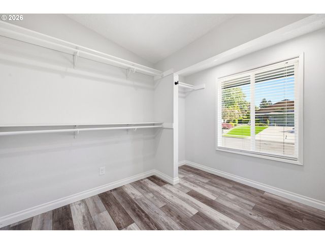 924 Nw 51ST St, Vancouver, WA 98663